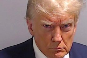 Trump’s mug shot appears after booked at prison 