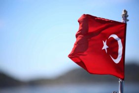 Turkey takes steps to change the spelling of its name into Türkiye