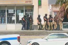 12 taken hostage by armed robber in Kutaisi Bank of Georgia branch 