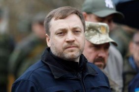 Interior minister, 17 others killed in Ukraine helicopter crash 