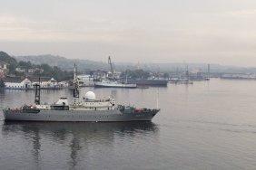 Russia will try to intercept commercial ships in Black Sea - UK intelligence 