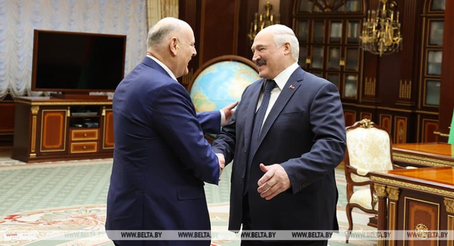 Frontnews image description