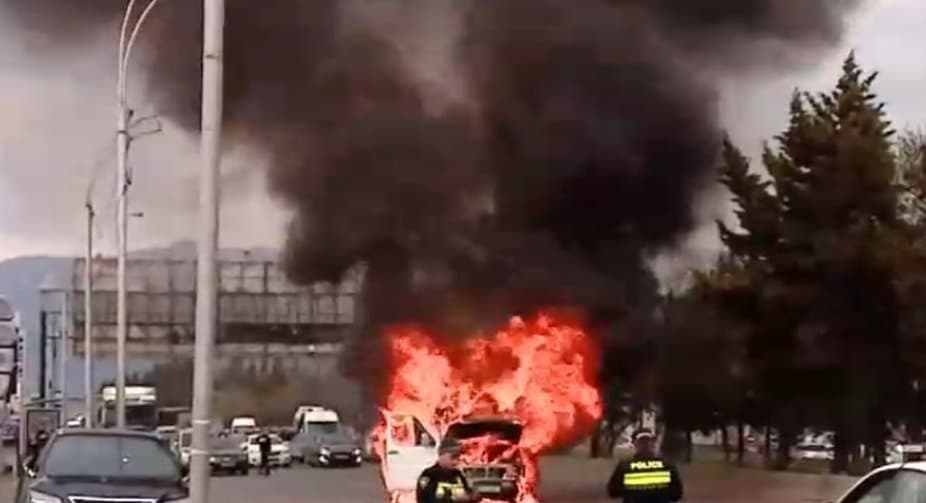 Frontnews image description