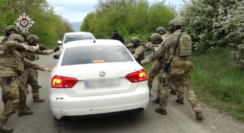 პროკურატურამ უცხო ქვეყნის ტერორისტულ ორგანიზაციაში გაერთიანების და ტერორისტულ საქმიანობაში დახმარების ფაქტზე ერთ პირს ბრალდება წარუდგინა