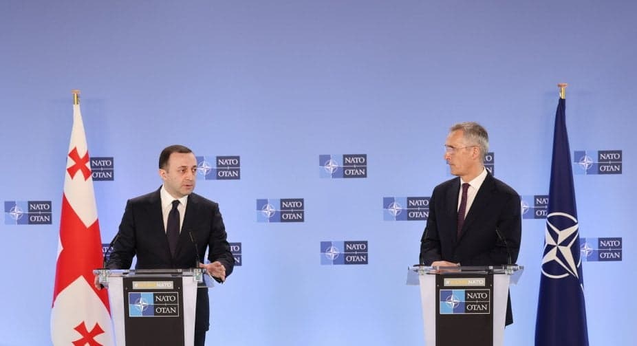 Frontnews image description