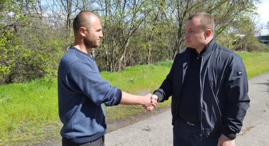 Frontnews image description