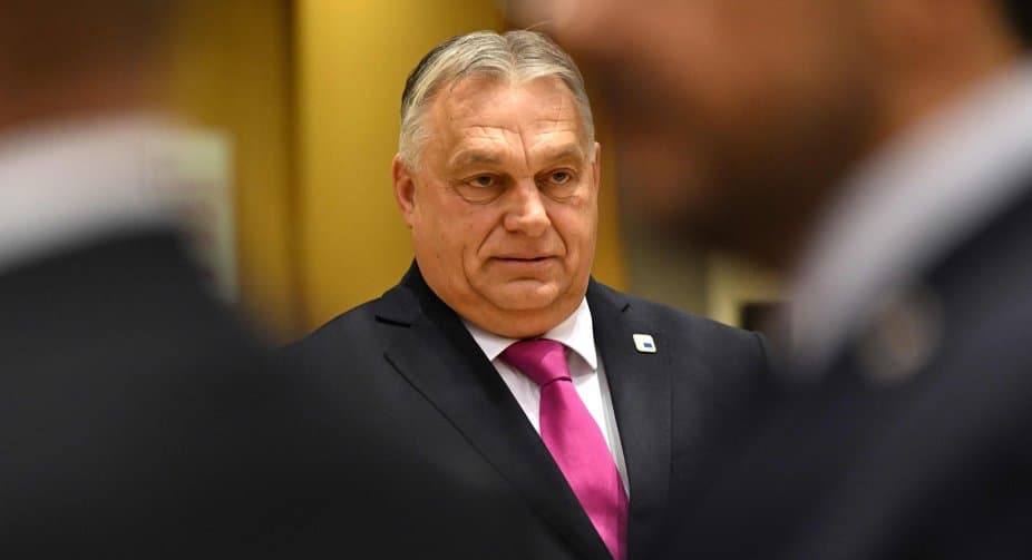 Hungary blocks EU aid to Ukraine amid dispute over Russian oil transit
