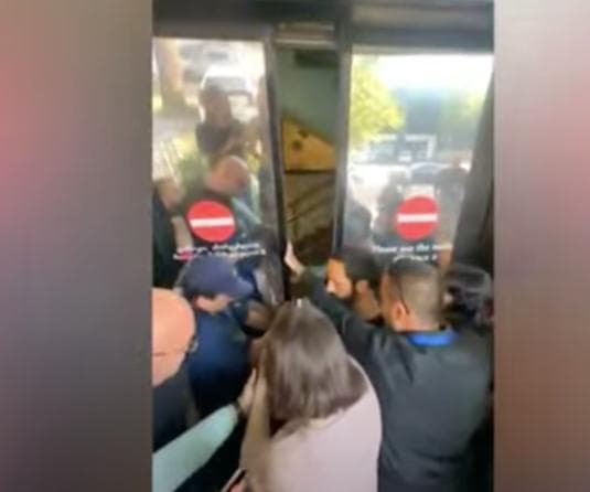 “მოვუწოდებთ ხელისუფლებას, გააკეთოს განცხადება, წინააღმდეგ შემთხვევაში, იძულებული ვიქნებით, გადავკეტოთ ცენტრალური გზა”