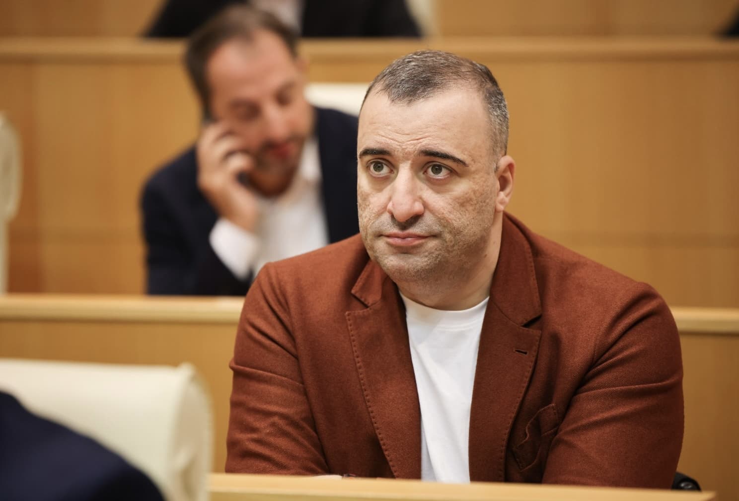 Frontnews image description