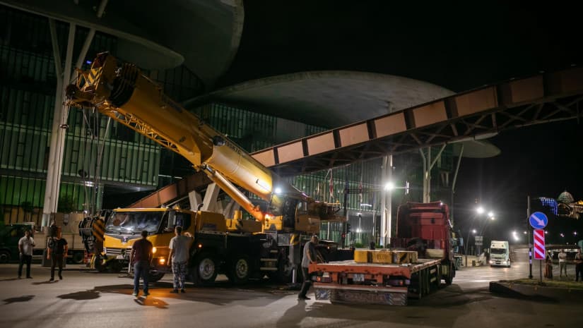 Frontnews image description