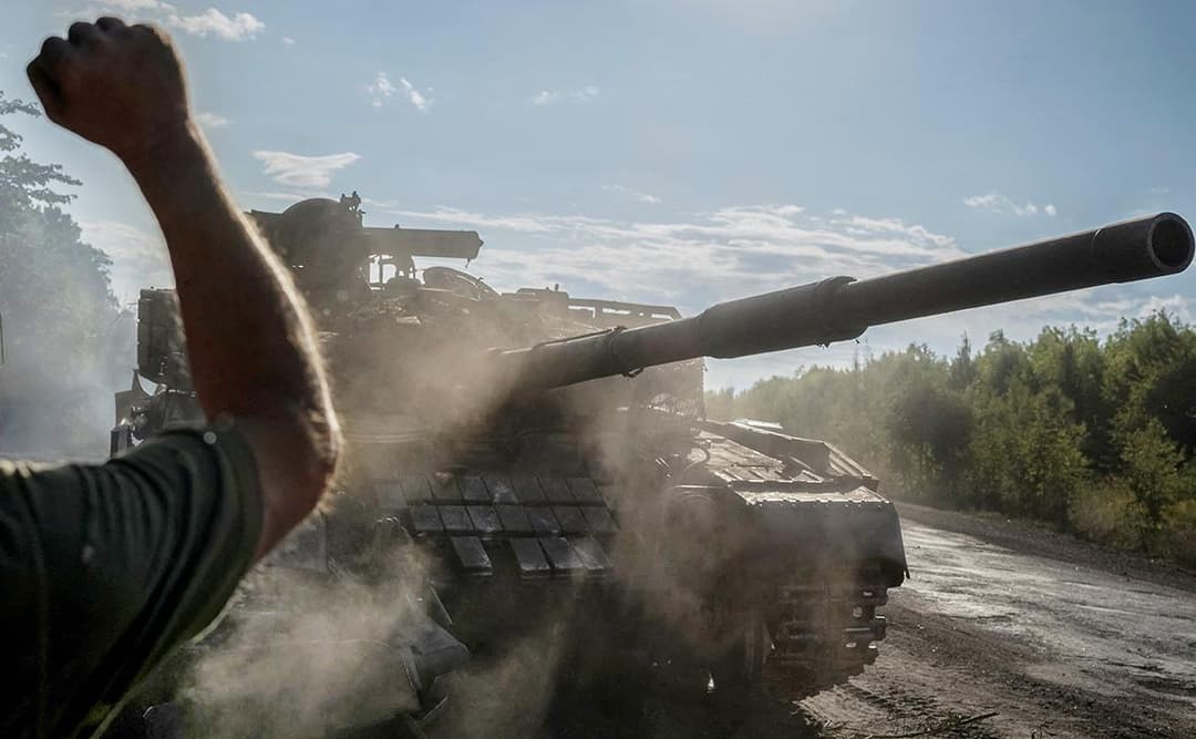 Ukrainian forces report strike on Russian command post in Kursk region