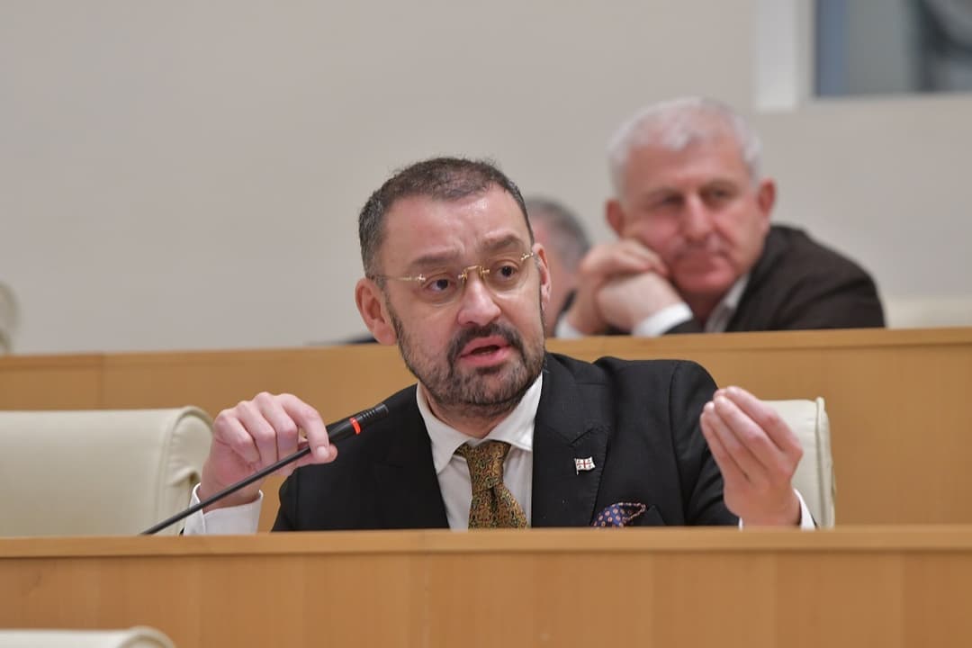 ბექა ოდიშარია – ვულოცავ ერის სულიერ მესაჭეს მღვდელმთავრად კურთხევიდან მე-60 წელს