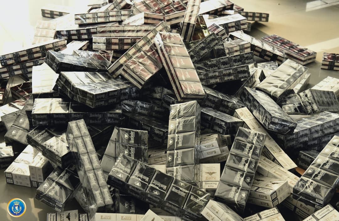 დიდი ოდენობით უაქციზო სიგარეტის შენახვა-გადაზიდვა-რეალიზაციის ფაქტზე სექტემბერში 17 ადამიანი დააკავეს