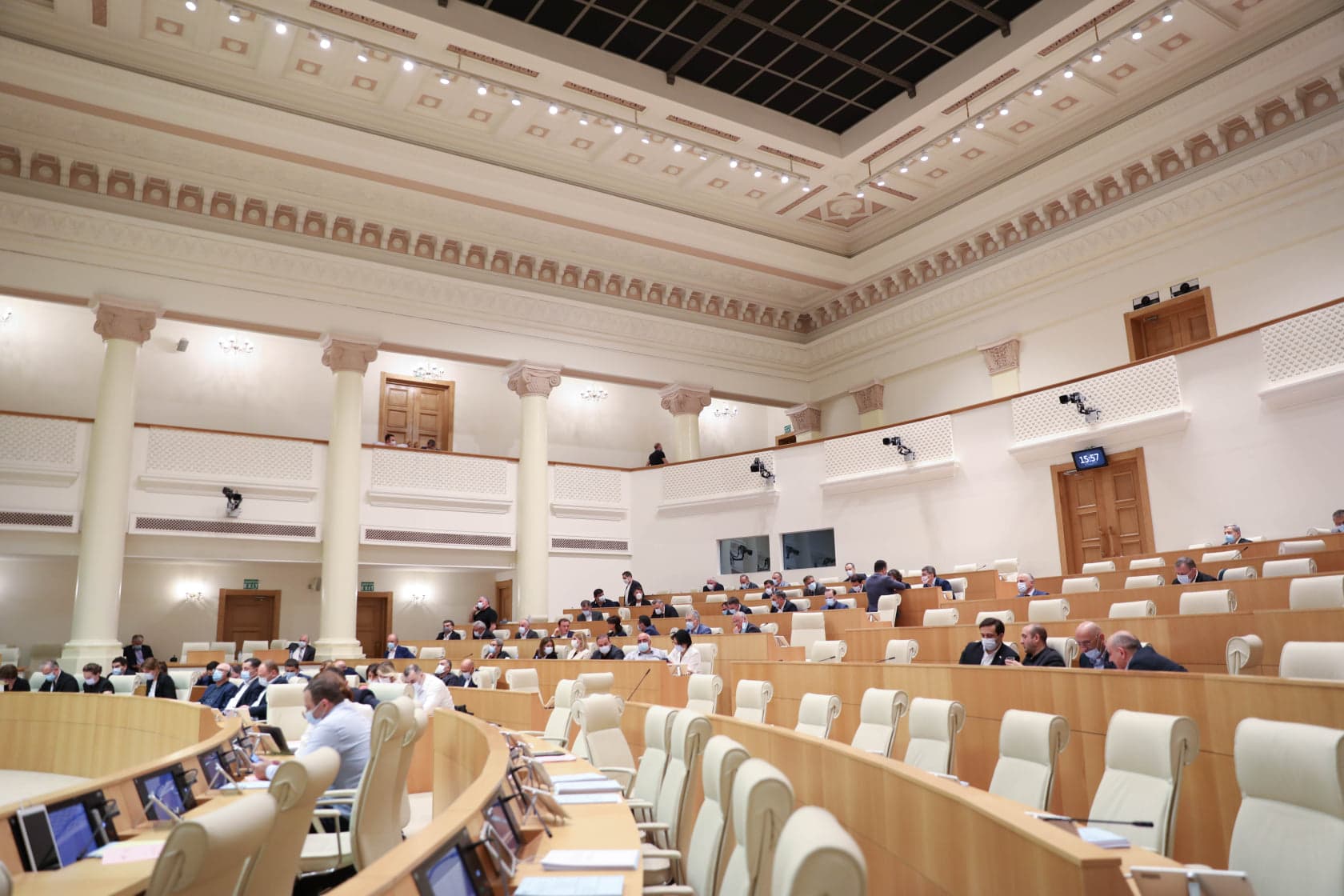 Frontnews image description