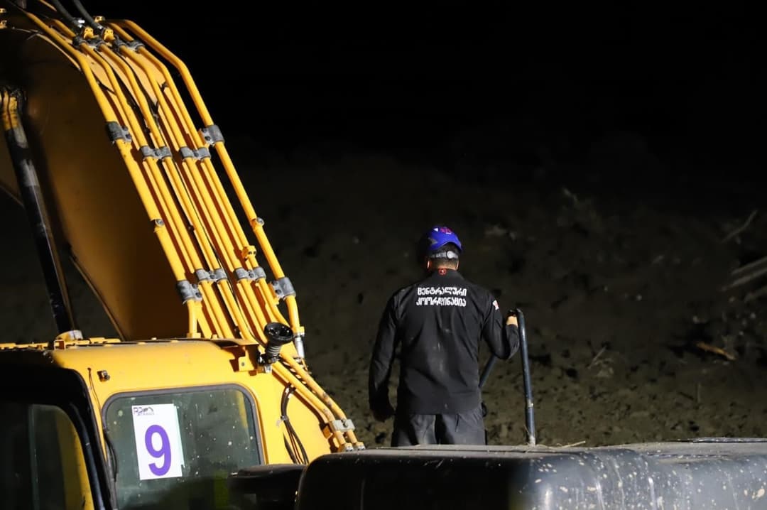 სტიქიის ზონაში სამაშველო ღონისძიებები გრძელდება