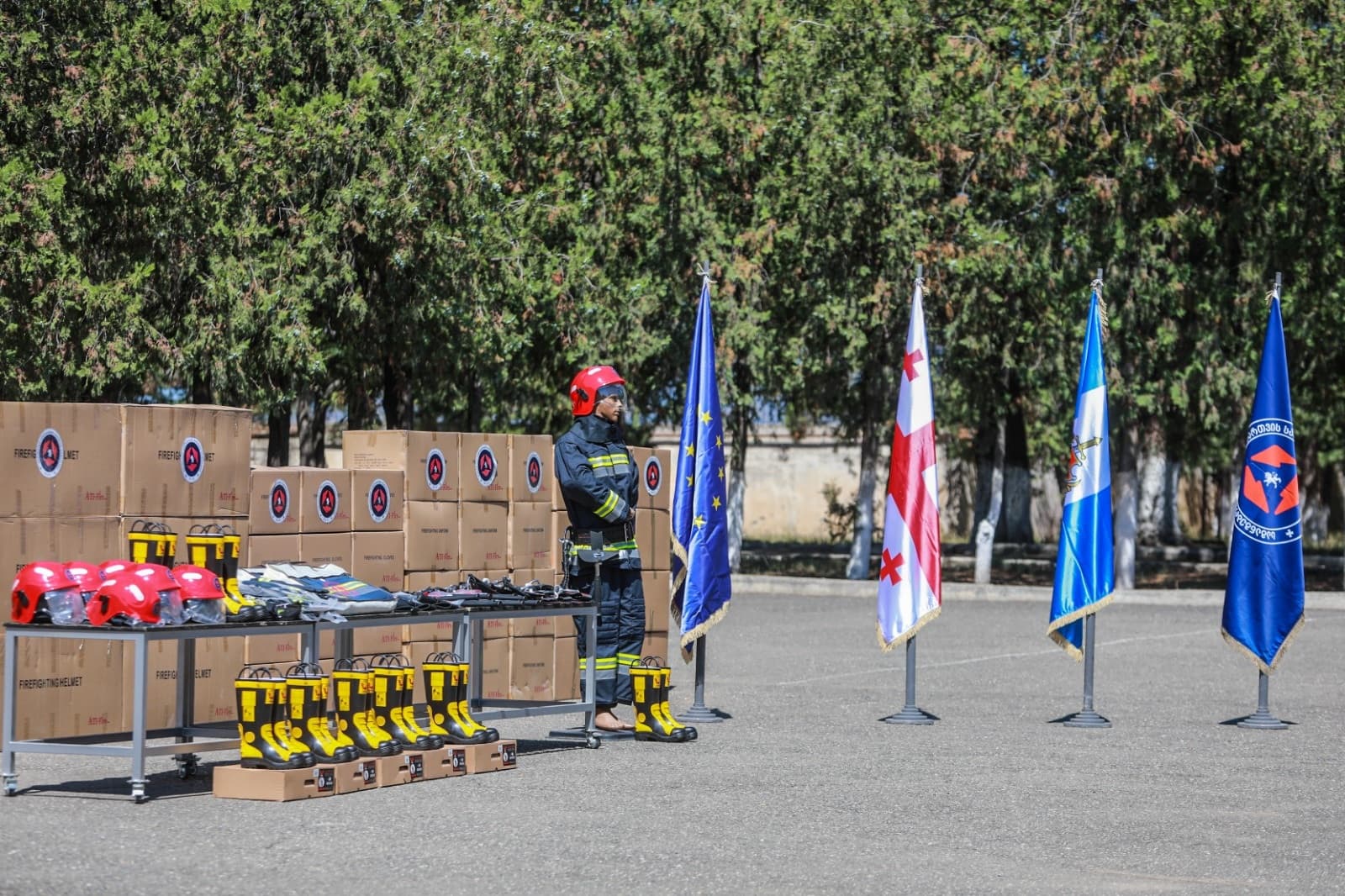 Frontnews image description