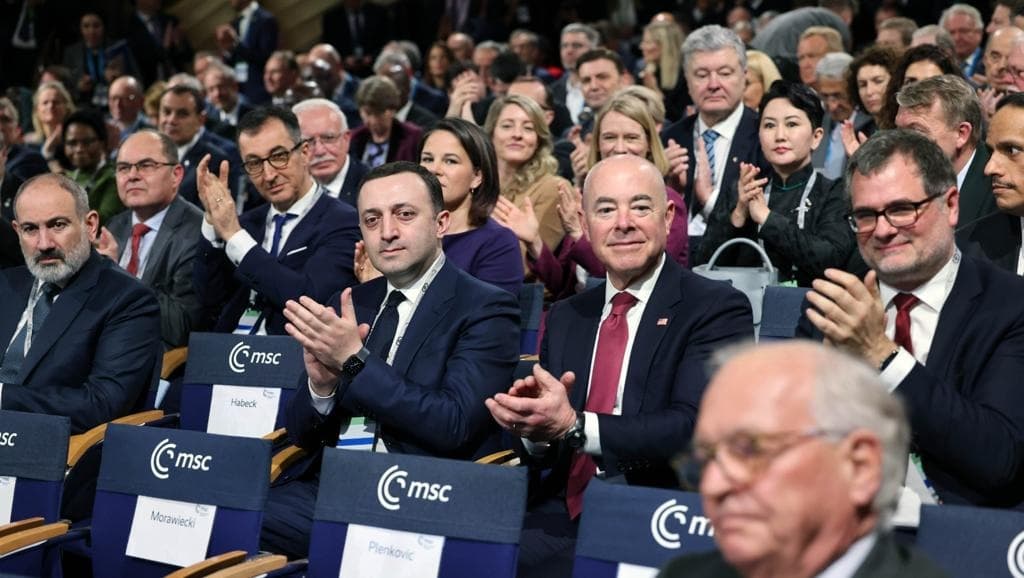 ირაკლი ღარიბაშვილი მიუნხენის კონფერენციის გახსნის სესიას დაესწრო