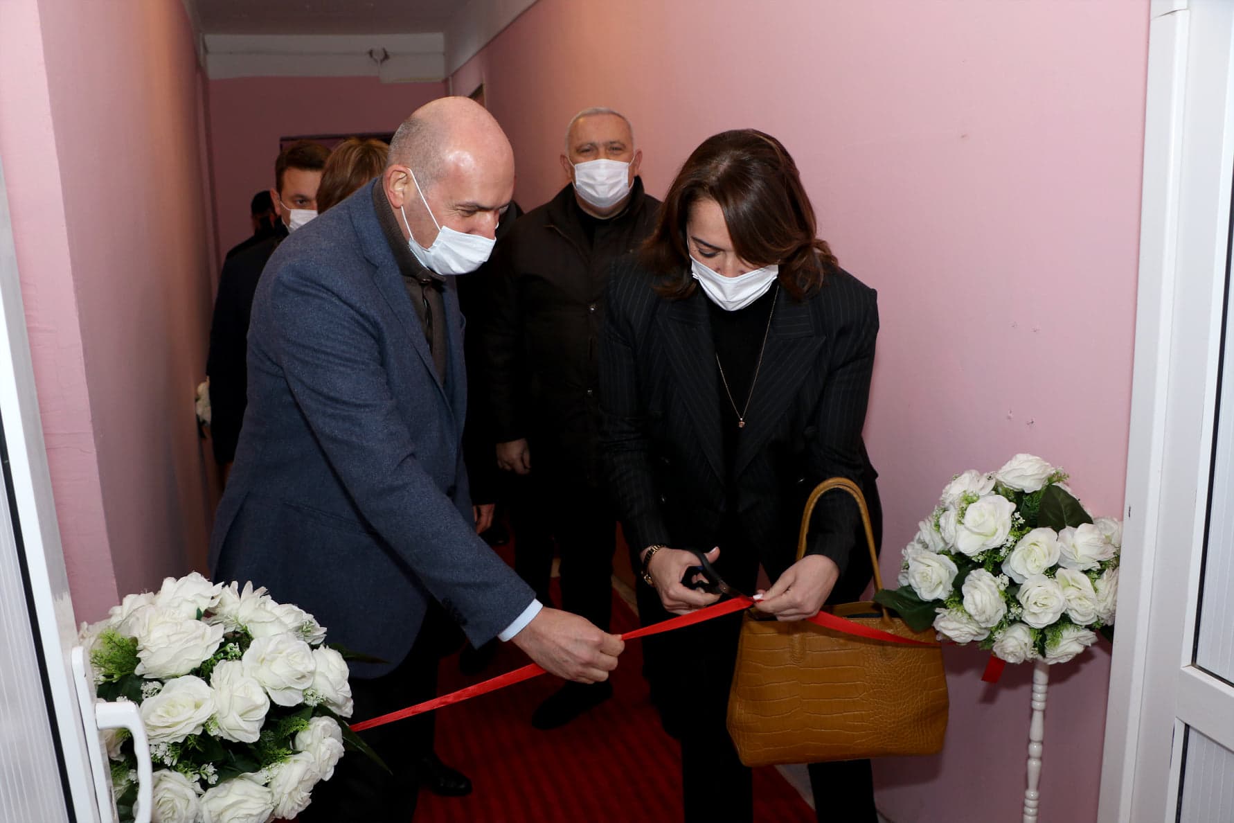 Frontnews image description