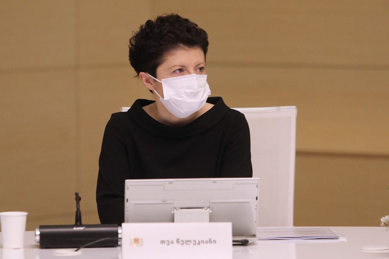 Frontnews image description