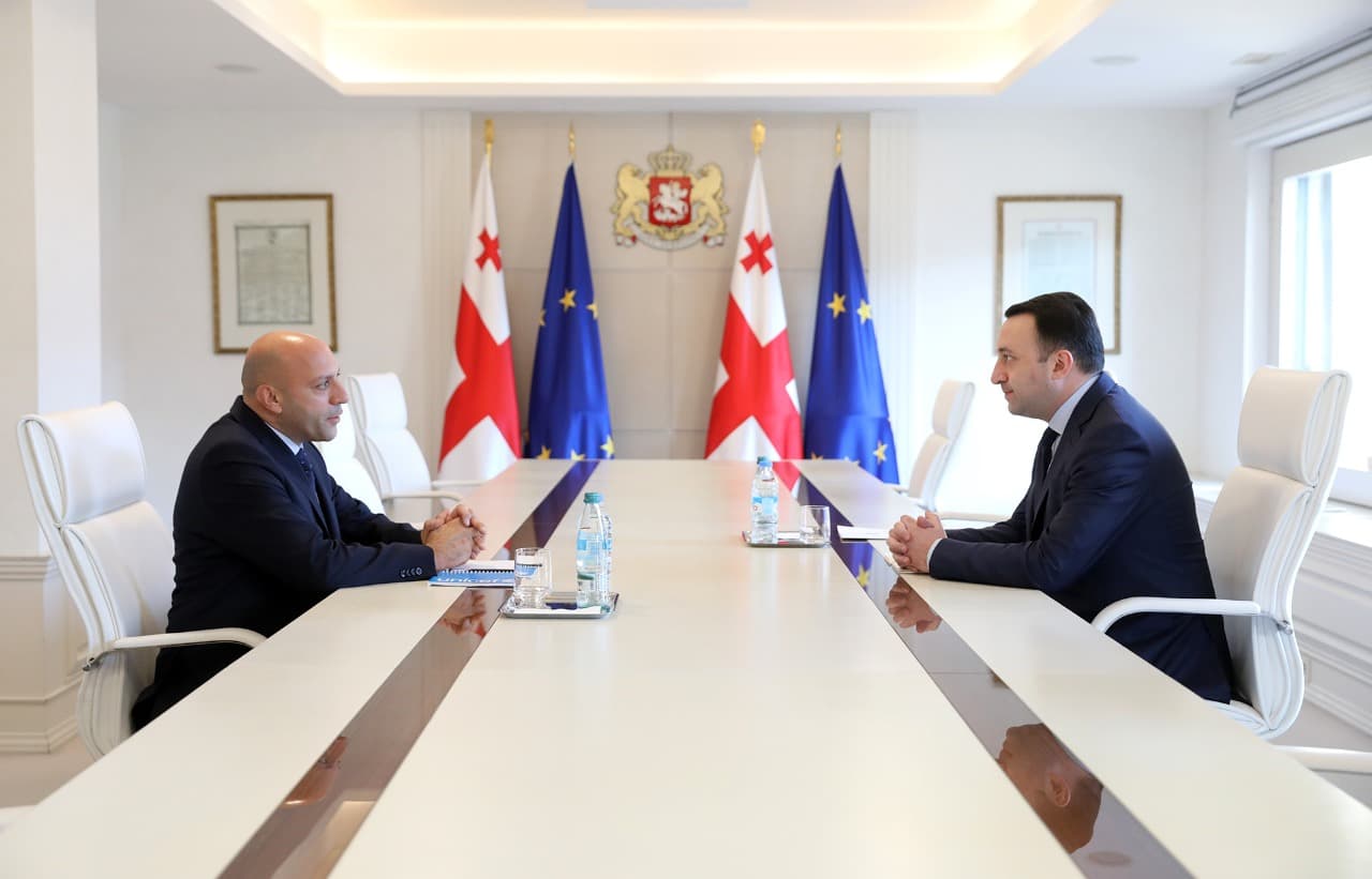 Frontnews image description