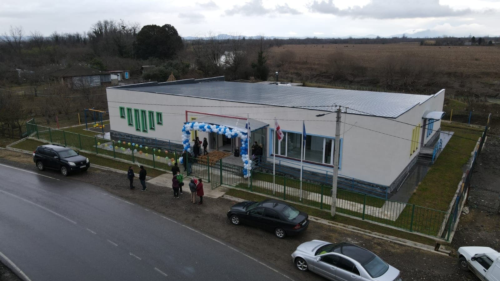 Frontnews image description