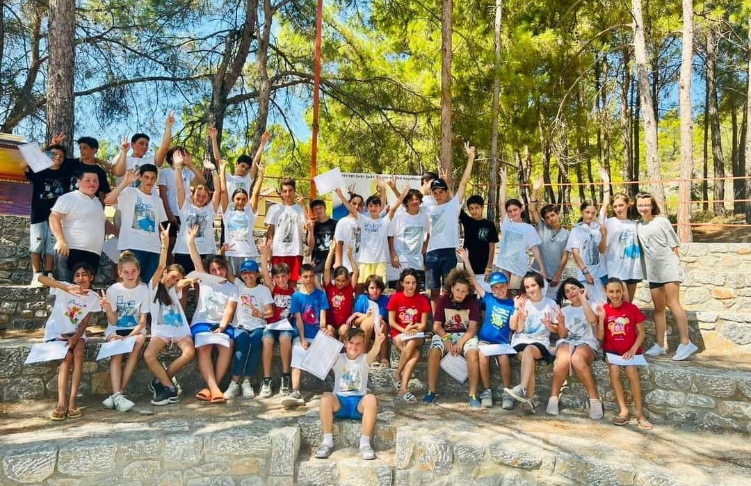 Frontnews image description