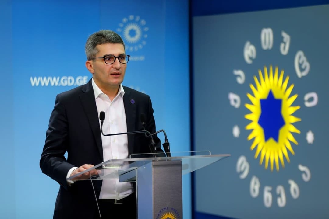 “რომან გოცირიძეს უნდა, წარმოგვაჩინოს ფუნდამენტალური მიმართულების ერად, ეროვნულობაში და იდენტობაში ეკლესიის როლი დიდია და როდესაც იდენტობას ებრძვი, იცი, რომ უნდა დაარტყა ეკლესიას”