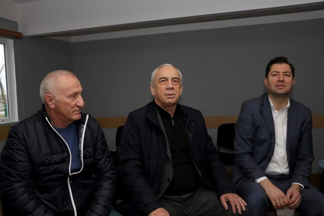 სენაკში მცხოვრები აფხაზეთიდან დევნილი მოსახლეობისთვის უფასო ოფთალმოლოგიური აქცია მოეწყო