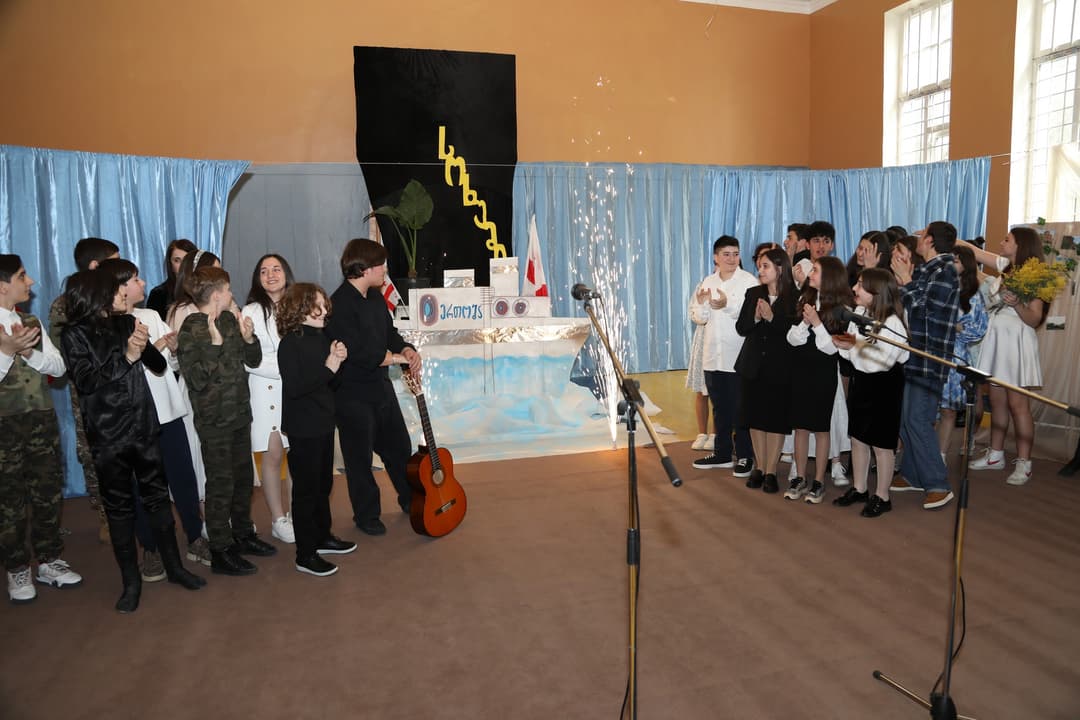 წყალტუბოში ჟიული შარტავას 79-ე წლისთავთან დაკავშირებით ღონისძიება გაიმართა