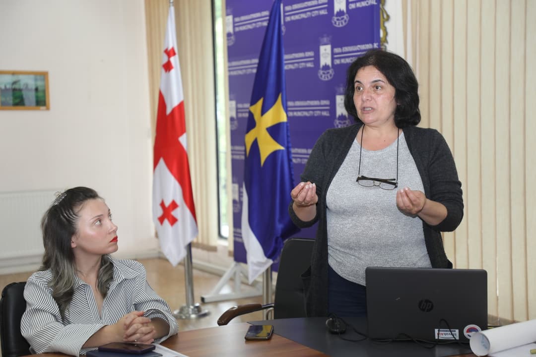 ონის მუნიციპალიტეტში ახალი პროექტის ფარგლებში მე-2 ვორქშოფი ჩატარდა