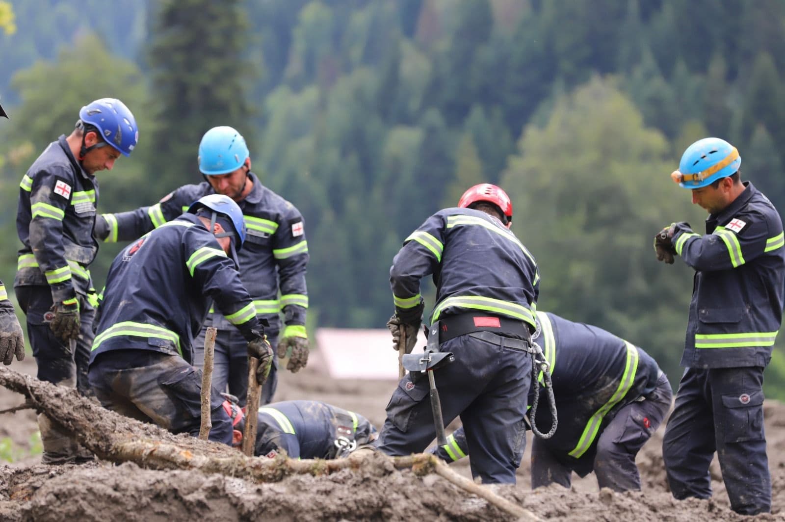 Frontnews image description