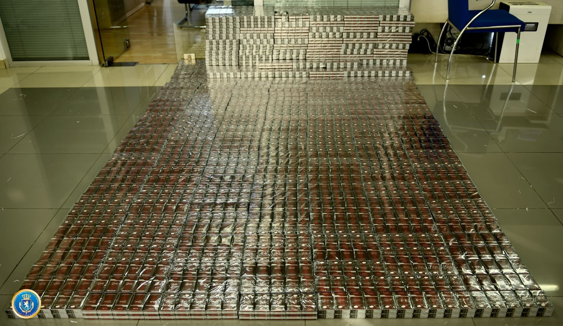 Frontnews image description