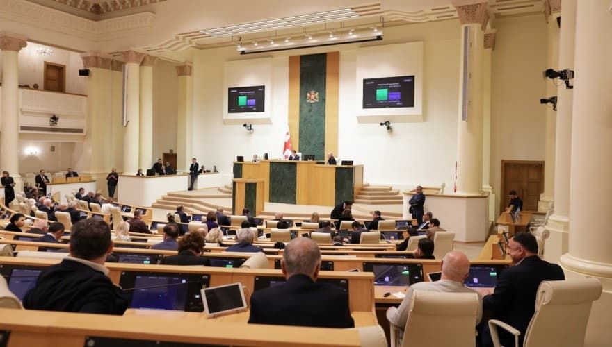 ბრუნვისათვის მკაცრად შეზღუდული ნარკოტიკული საშუალებების ნუსხას 8 ახალი ნივთიერება დაემატა