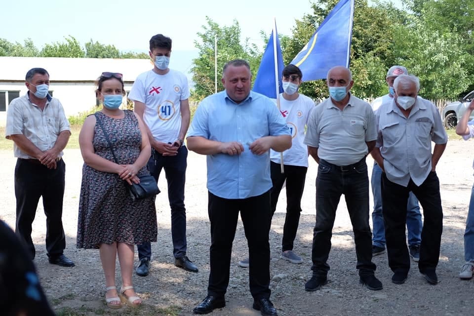 Frontnews image description