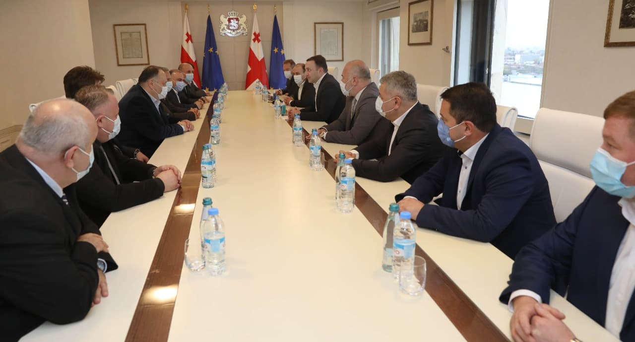 Frontnews image description