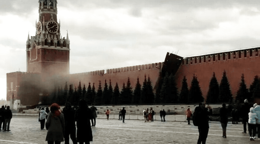 Strong wind in Moscow blow off parts of roof at Kremlin’s wall