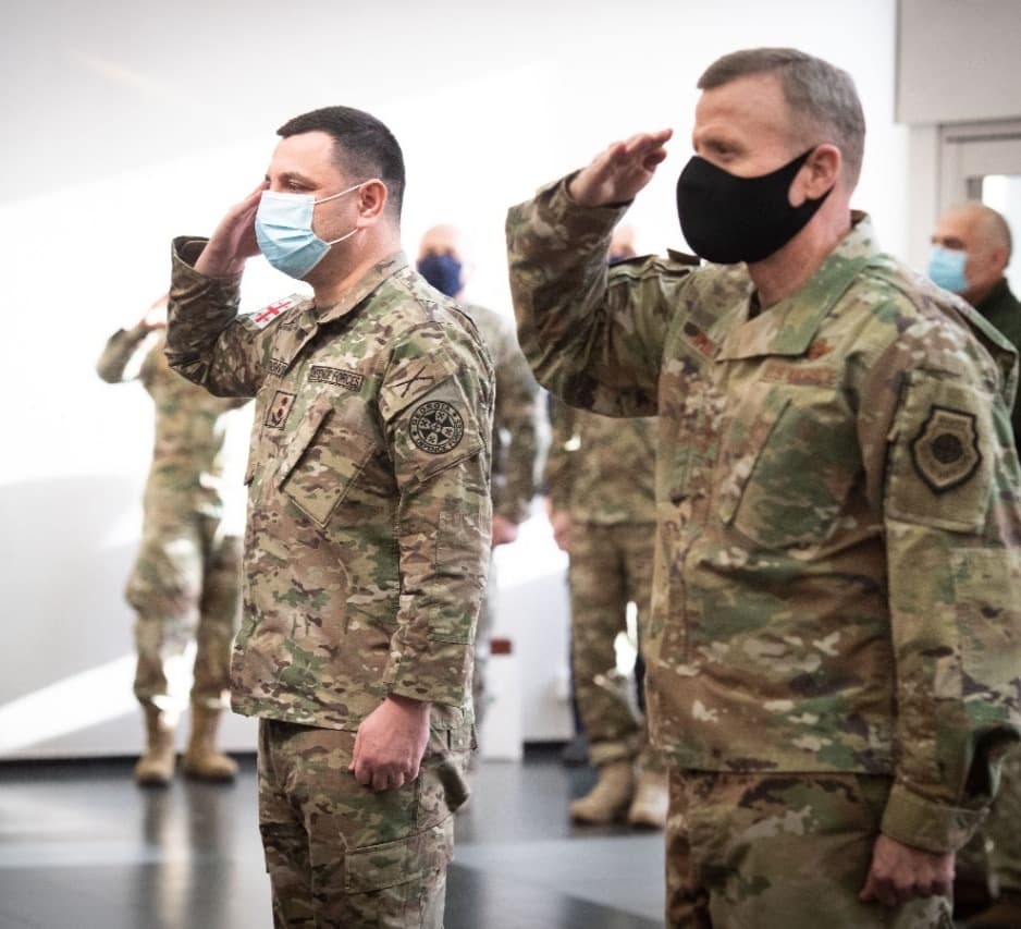 თავდაცვის ძალების მეთაურმა ნატოს მეკავშირეთა გაერთიანებულ სარდლობაში შეხვედრები გამართა