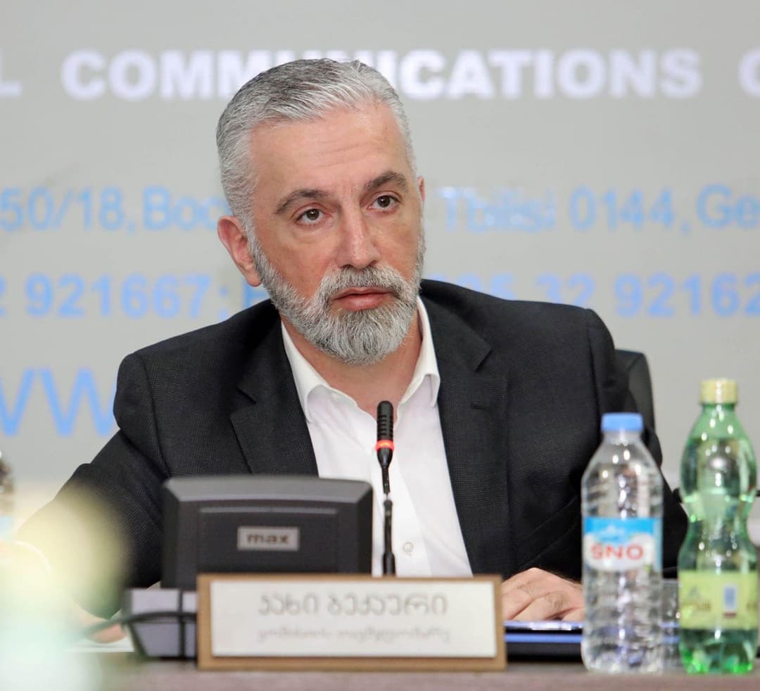 “ჩვენ დავიცავთ მაყურებლის უფლებებს, რათა არ ხდებოდეს უხამსობით, შეურაცხყოფით, სიძულვილით განსხვავებული აზრის დევნა”