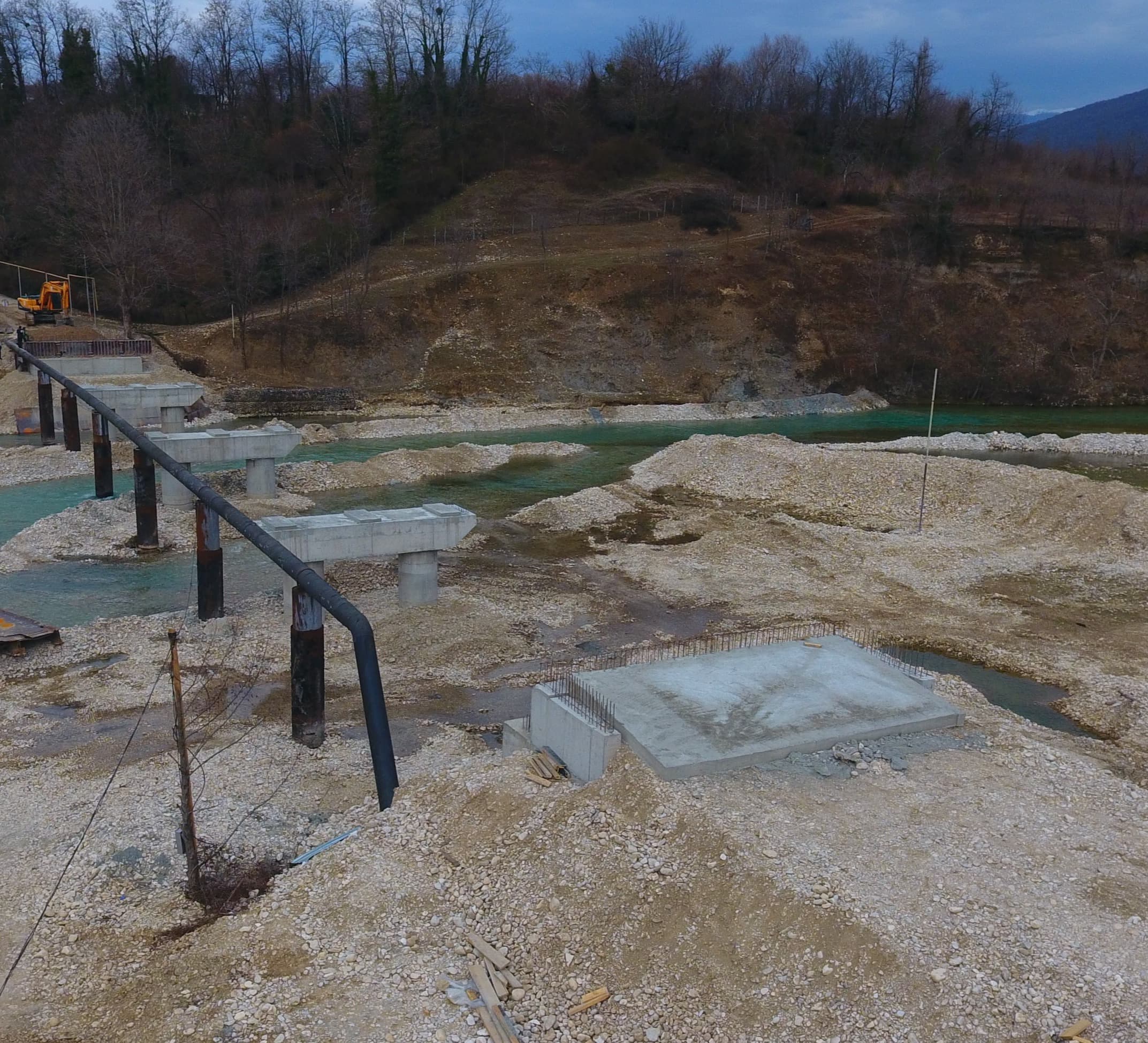 Frontnews image description