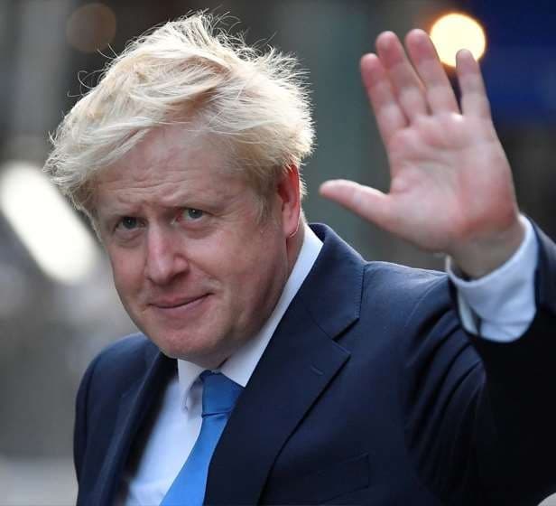 “I bow to the persistence of you and your government in resisting Russian pressure.”