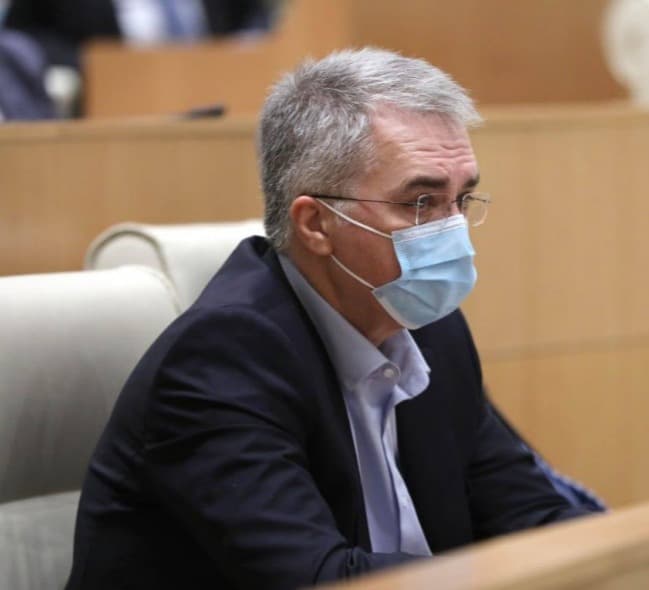 Frontnews image description