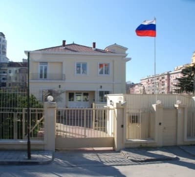 ალბანეთიდან რუსი დიპლომატი კორონავირუსის შეზღუდვების დარღვევისთვის გააძევეს