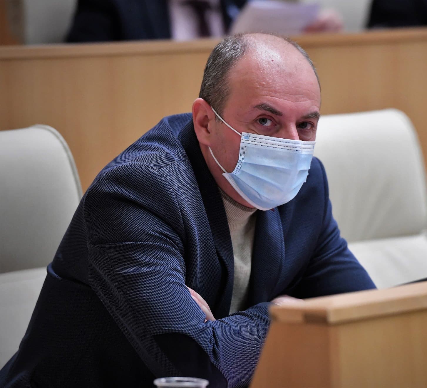 Frontnews image description