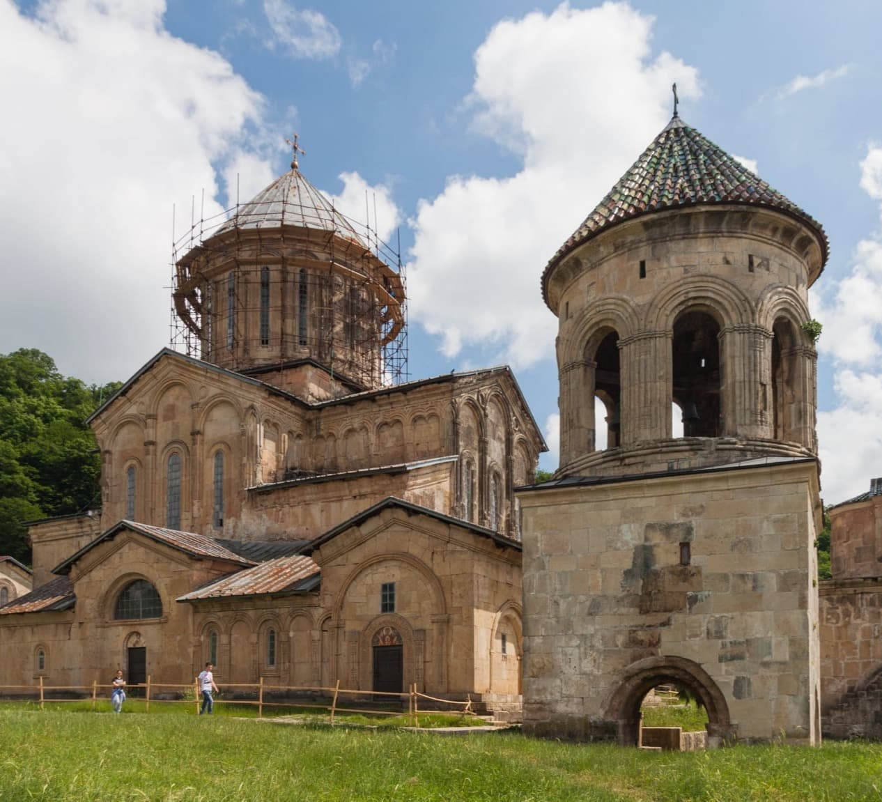 Frontnews image description