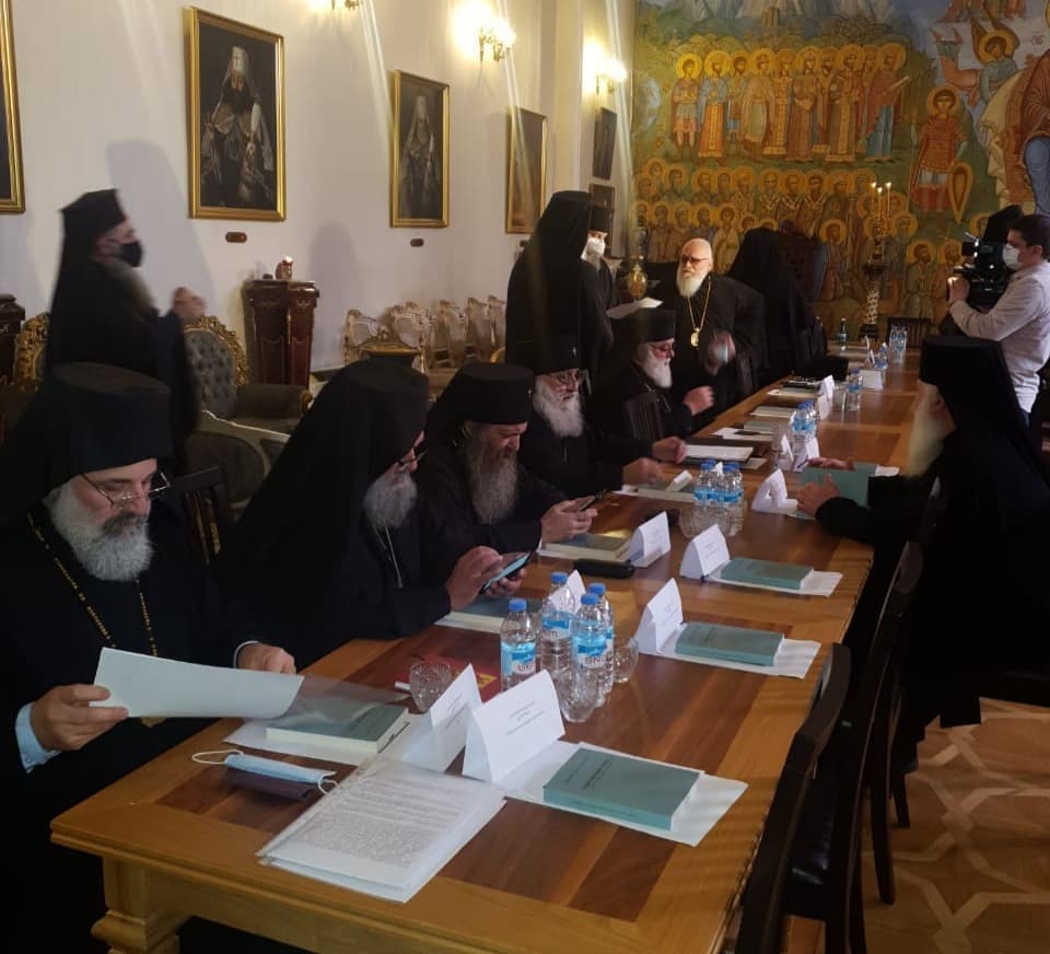 “სინოდმა დაადგინა, რომ საზღვრის ხაზი უნდა გაივლოს 1937-1938 წლებში დაბეჭდილი 200-ათასიანი მასშტაბის რუკების მიხედვით”