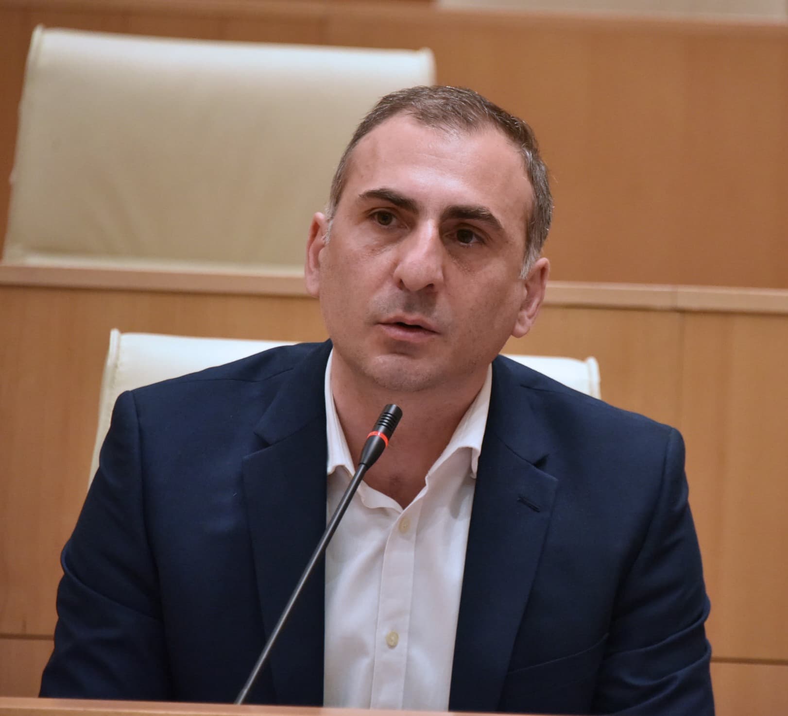 Frontnews image description