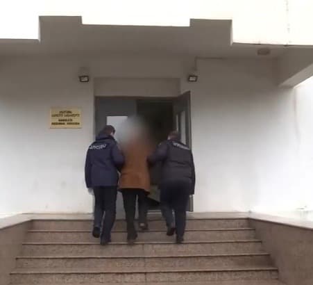 აჭარის პოლიციამ ქობულეთის მუნიციპალიტეტში გარდაცვლილი 14 წლის გოგონას ბაბუა დააკავა