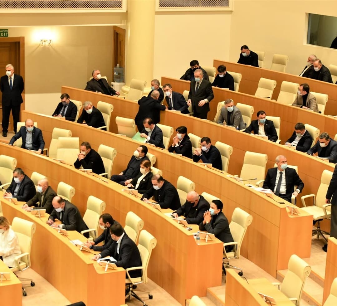 Parliament will vote on the new government today