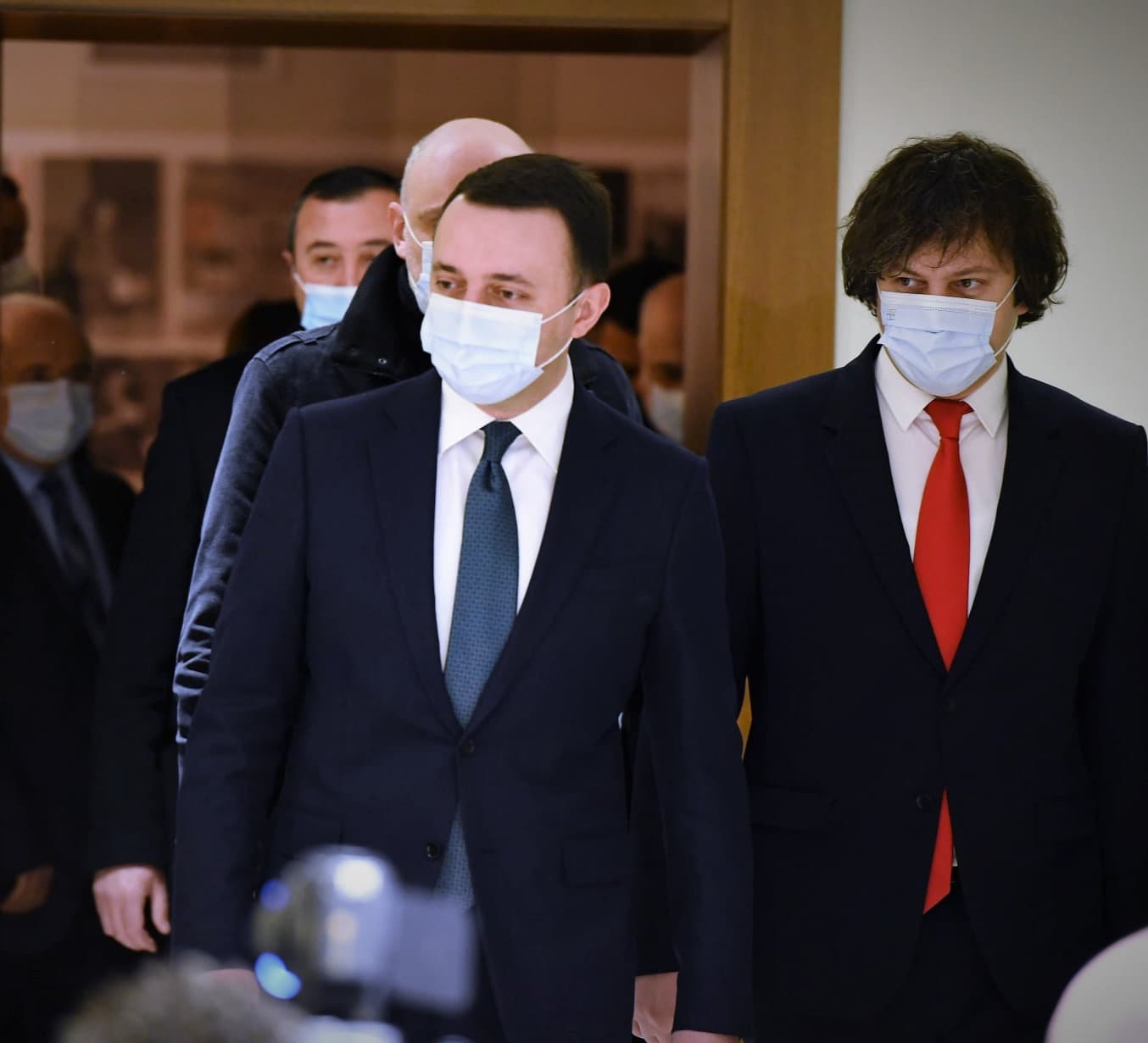 Frontnews image description