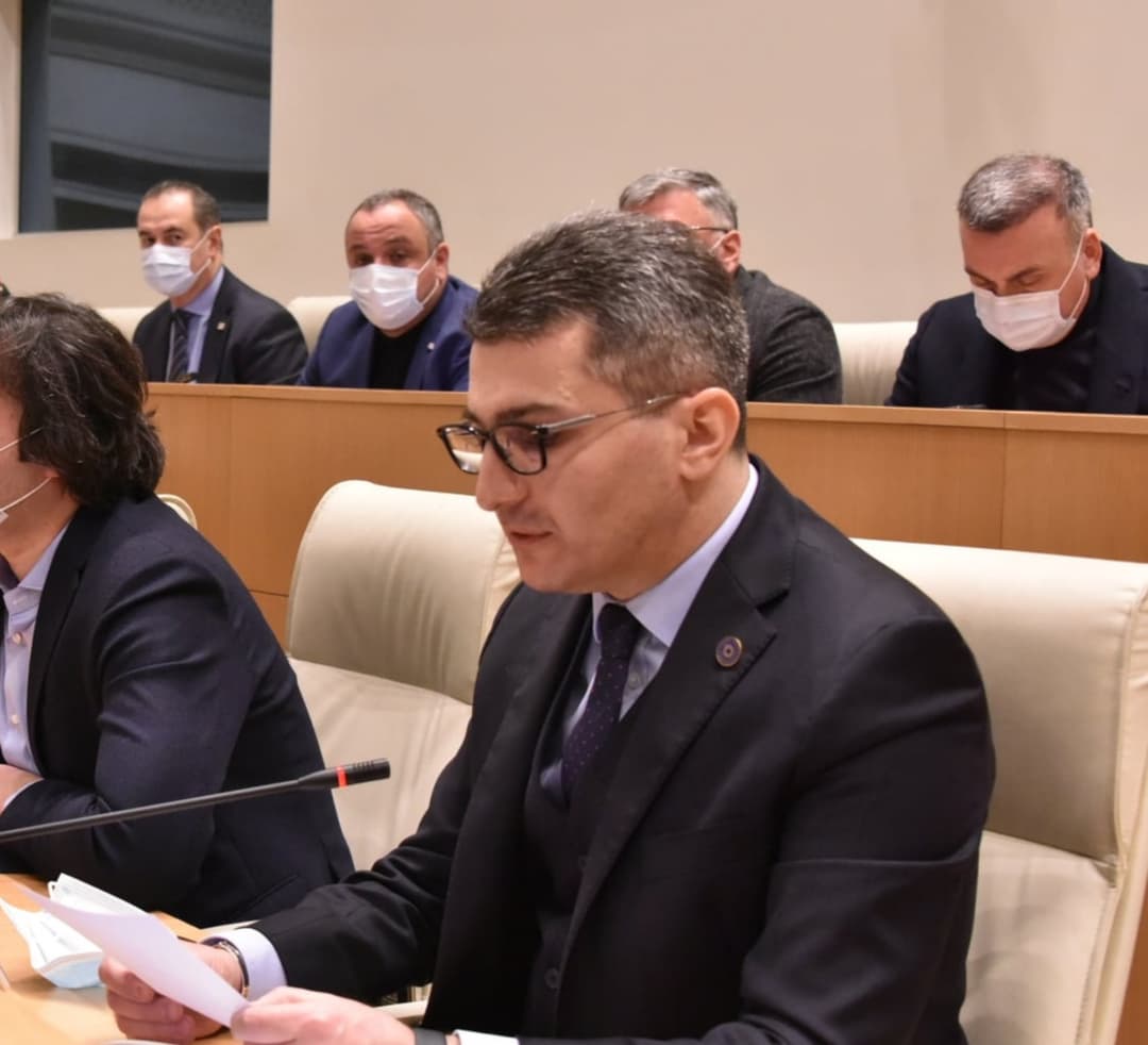 “რბილად რომ ვთქვათ, უცნაური და გასაკვირია ჩვენი ლიეტუველი კოლეგის, კონკრეტული ადამიანის განცხადებები”